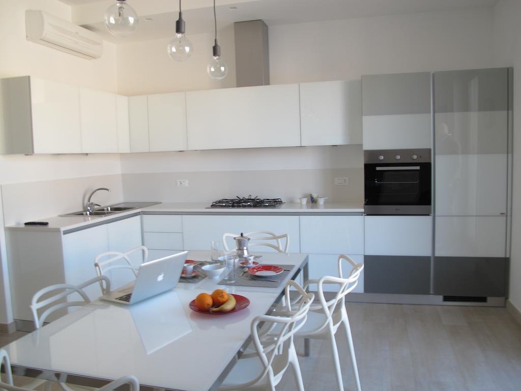 Penthouse Santa Croce Apartment Lecce Phòng bức ảnh